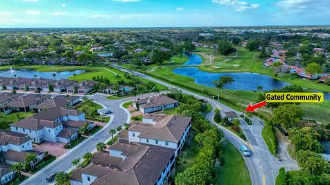 9289 Vista Del Lago Boca Raton FL 33428