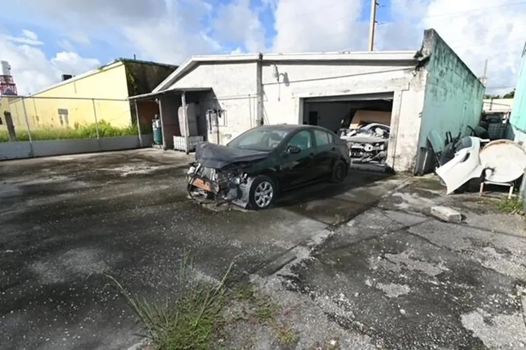 4906 Georgia Avenue West Palm Beach FL 33405