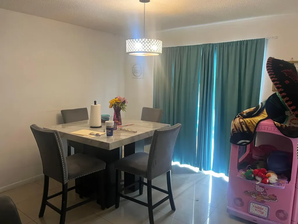 4150 Lilac Circle Lake Worth FL 33461