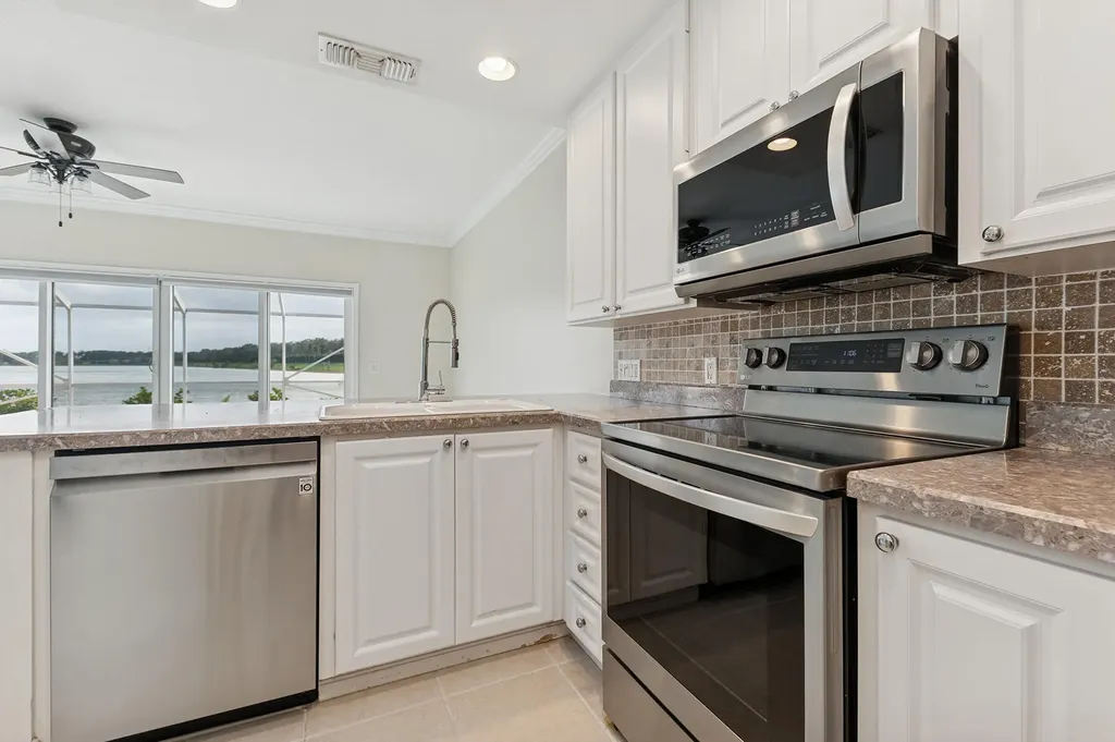 2064 Tigris Drive West Palm Beach FL 33411
