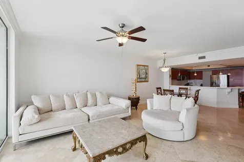 2640 Lake Shore Drive Riviera Beach FL 33404