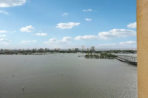 2640 Lake Shore Drive Riviera Beach FL 33404