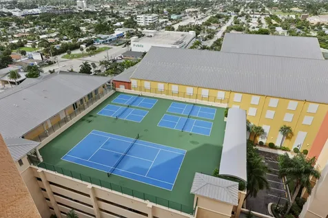 2640 Lake Shore Drive Riviera Beach FL 33404