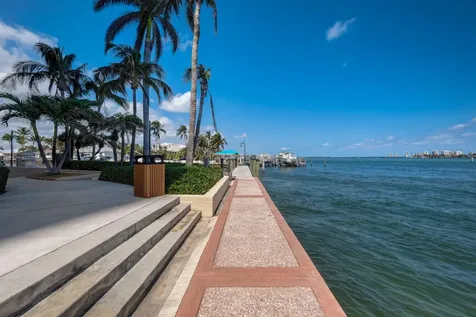 2640 Lake Shore Drive Riviera Beach FL 33404