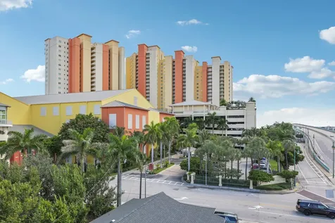 2640 Lake Shore Drive Riviera Beach FL 33404