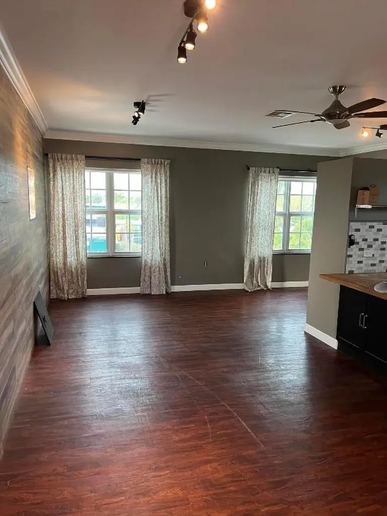 112 Mayfield Road Lantana FL 33462