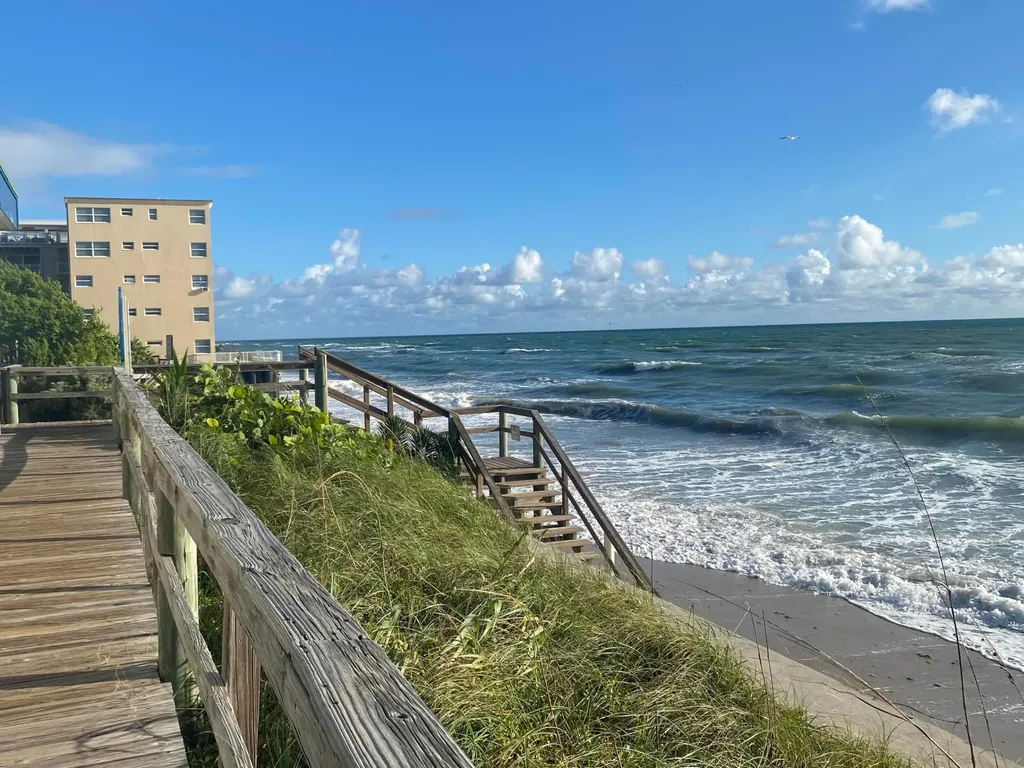 4201 S Ocean Boulevard South Palm Beach FL 33480