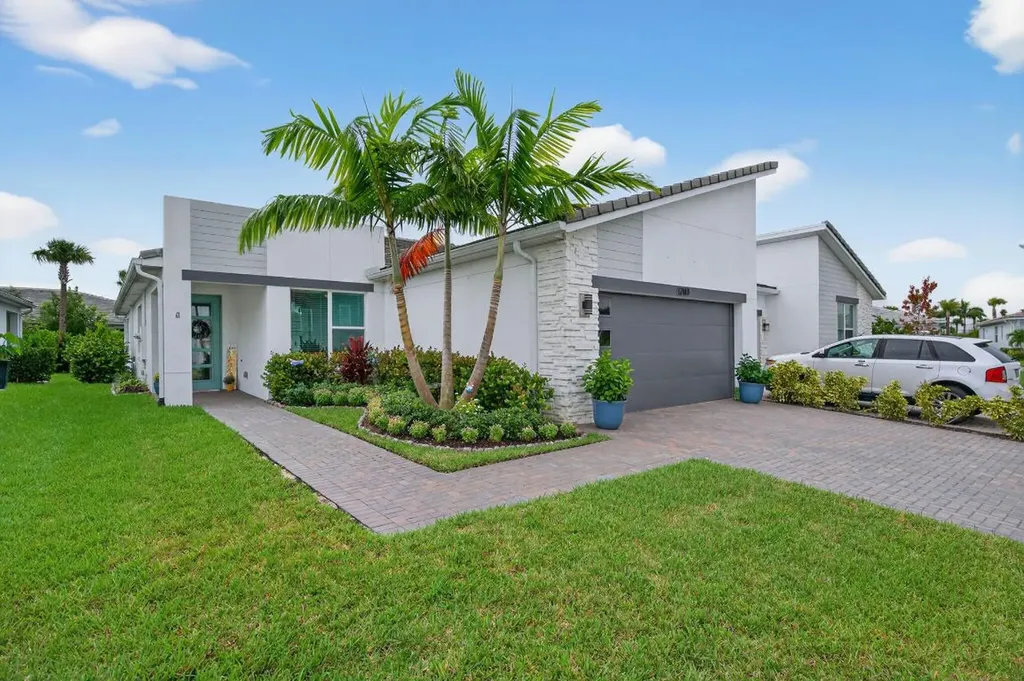 12183 SW Viridian Boulevard Port St Lucie FL 34987