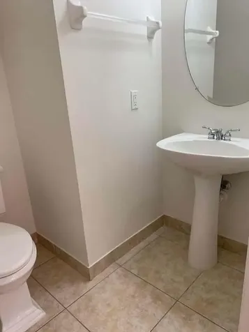 125 Harbors Way Boynton Beach FL 33435