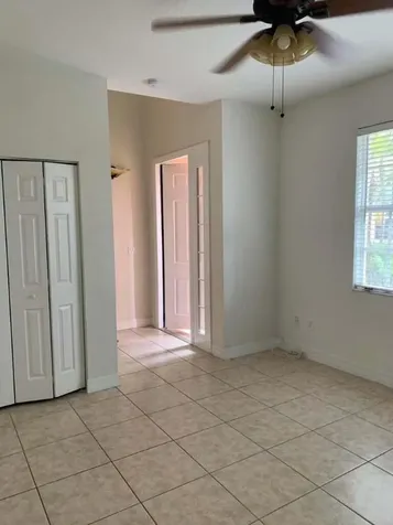 125 Harbors Way Boynton Beach FL 33435