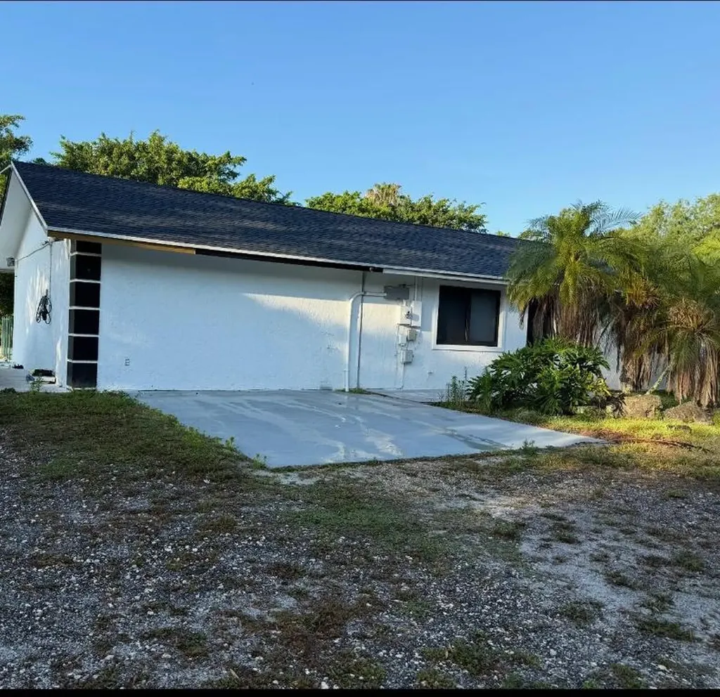 13530 52nd Court N West Palm Beach FL 33411