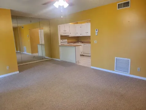 325 Knotty Pine Circle Greenacres FL 33463