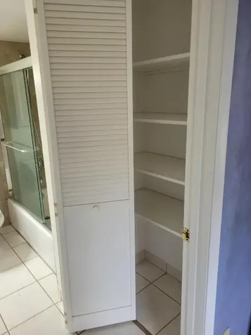 325 Knotty Pine Circle Greenacres FL 33463