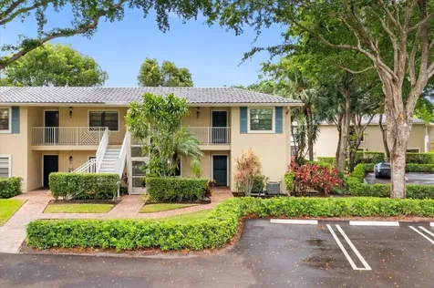 30 Westgate Lane Boynton Beach FL 33436