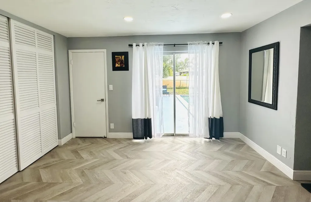 1865 W Chatham Road West Palm Beach FL 33415