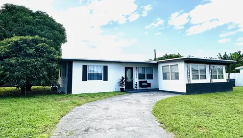 1865 W Chatham Road West Palm Beach FL 33415