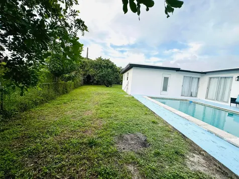 1865 W Chatham Road West Palm Beach FL 33415