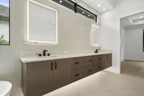 9160 Seaglass Court Vero Beach FL 32963