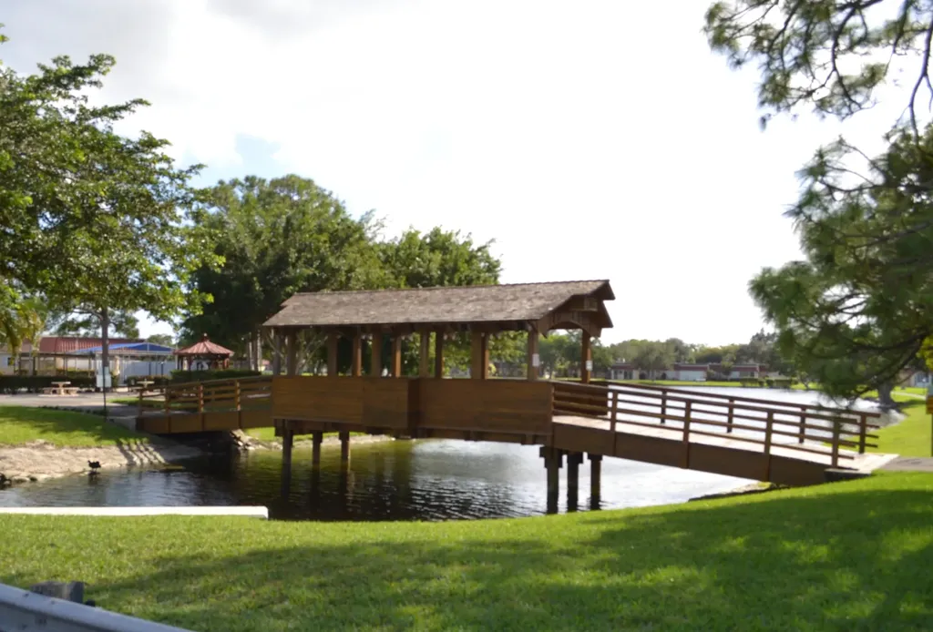 570 Laconia Circle Lake Worth FL 33467