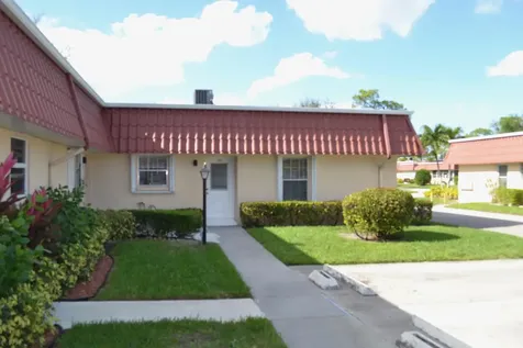 570 Laconia Circle Lake Worth FL 33467