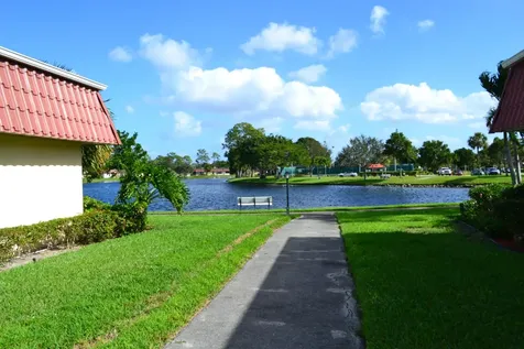 570 Laconia Circle Lake Worth FL 33467