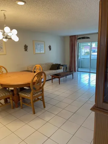 570 Laconia Circle Lake Worth FL 33467