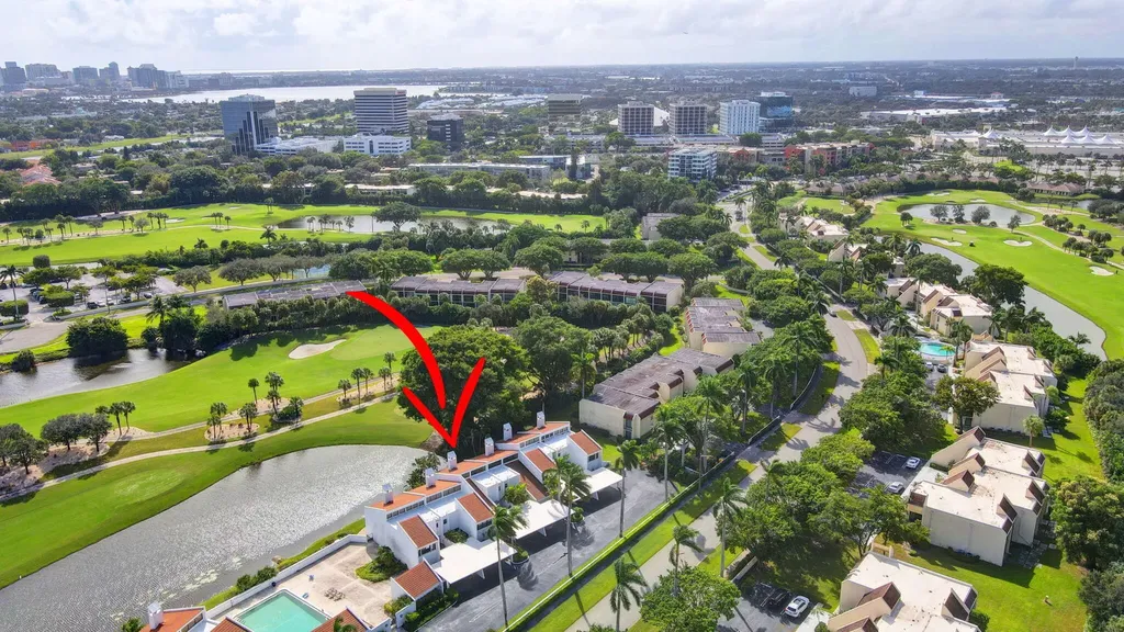 1906 Presidential Way West Palm Beach FL 33401
