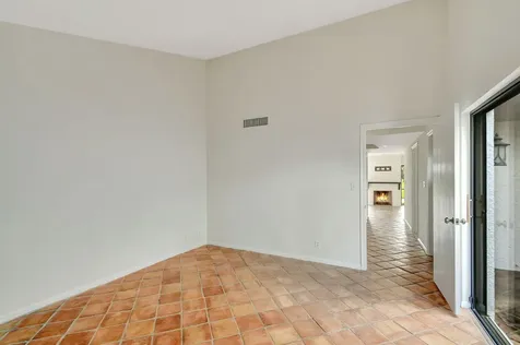 1906 Presidential Way West Palm Beach FL 33401
