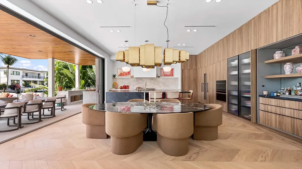 2900 NE 7th Drive Boca Raton FL 33431