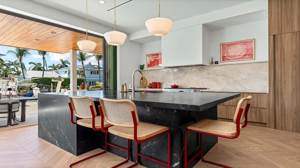 2900 NE 7th Drive Boca Raton FL 33431