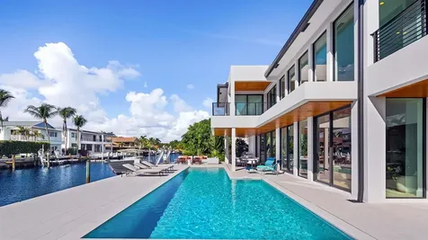 2900 NE 7th Drive Boca Raton FL 33431