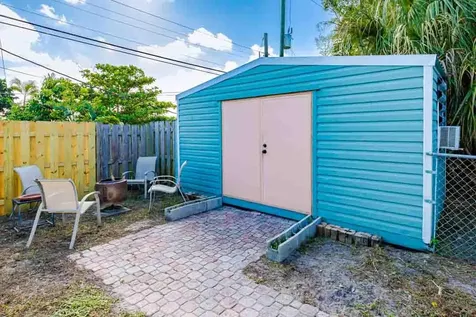906 N A Street Lake Worth Beach FL 33460