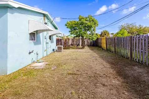 906 N A Street Lake Worth Beach FL 33460