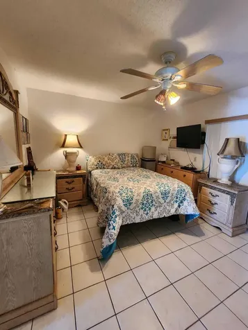165 Camden G West Palm Beach FL 33417
