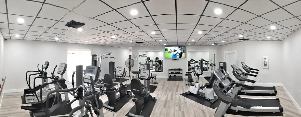 450 Egret Circle Delray Beach FL 33444