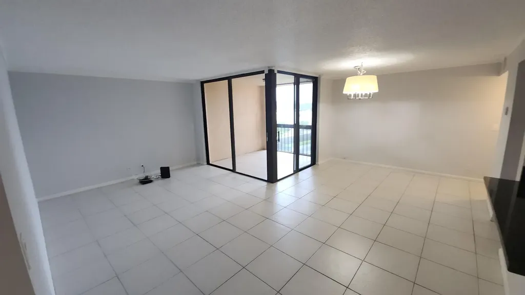 450 Egret Circle Delray Beach FL 33444