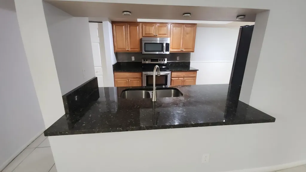 450 Egret Circle Delray Beach FL 33444