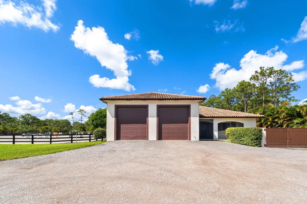 11780 Otter Run Lake Worth FL 33449