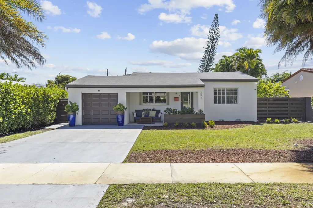 297 Minola Drive Miami Springs FL 33166