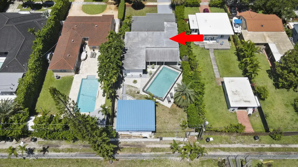 297 Minola Drive Miami Springs FL 33166