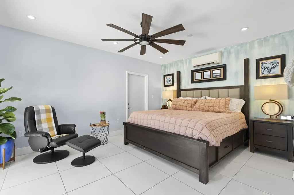 297 Minola Drive Miami Springs FL 33166