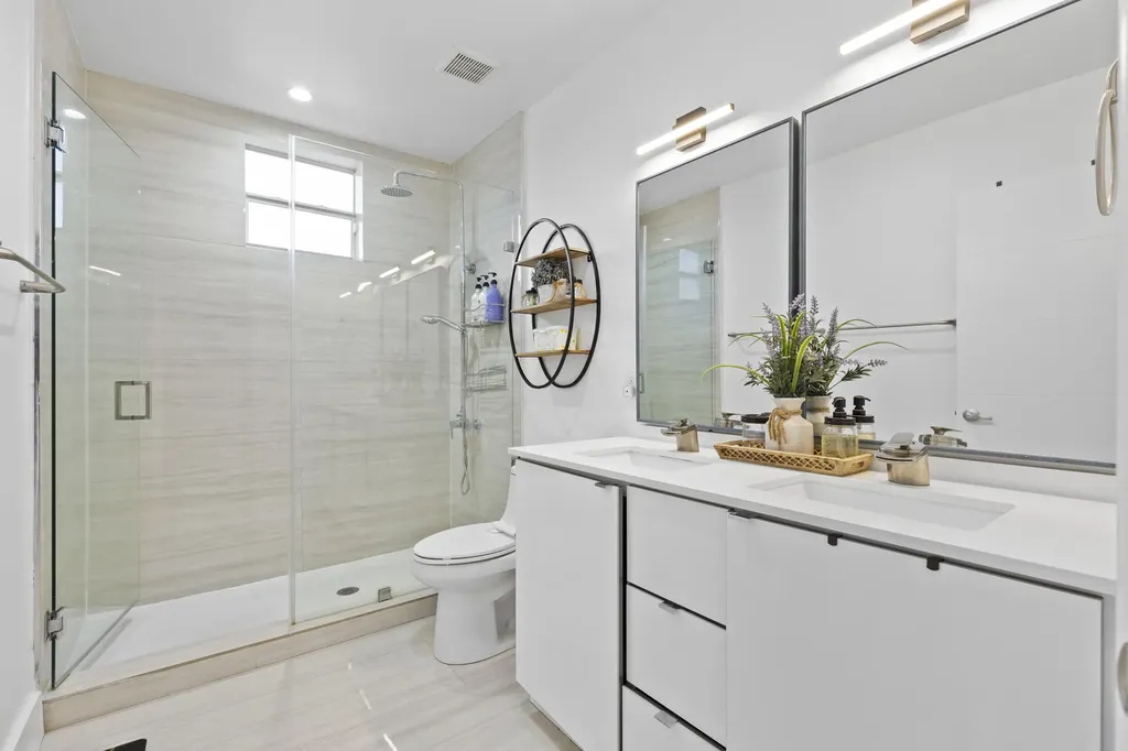 297 Minola Drive Miami Springs FL 33166