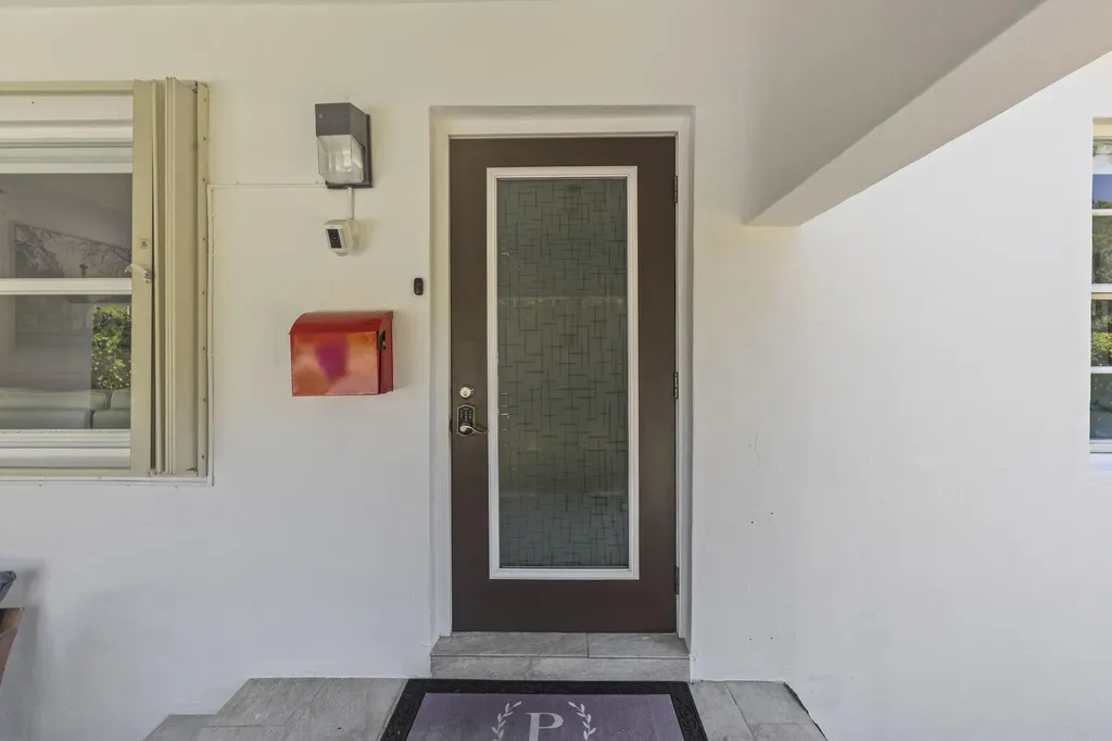 297 Minola Drive Miami Springs FL 33166