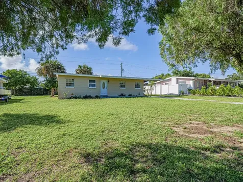 563 4th Place SW Vero Beach FL 32962