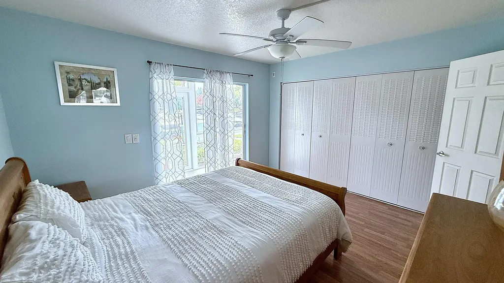 294 Farnham M Deerfield Beach FL 33442