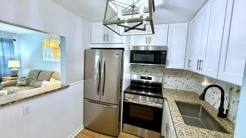 294 Farnham M Deerfield Beach FL 33442