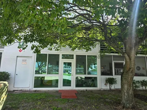 294 Farnham Deerfield Beach FL 33442