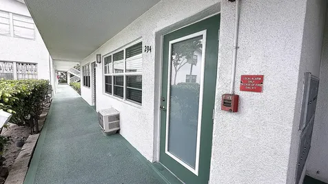 294 Farnham M Deerfield Beach FL 33442