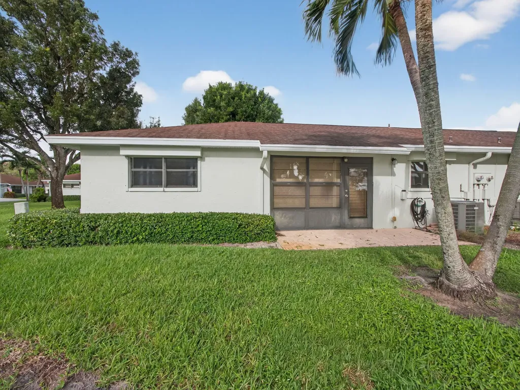 4355 Cedar Tree Place Boynton Beach FL 33436