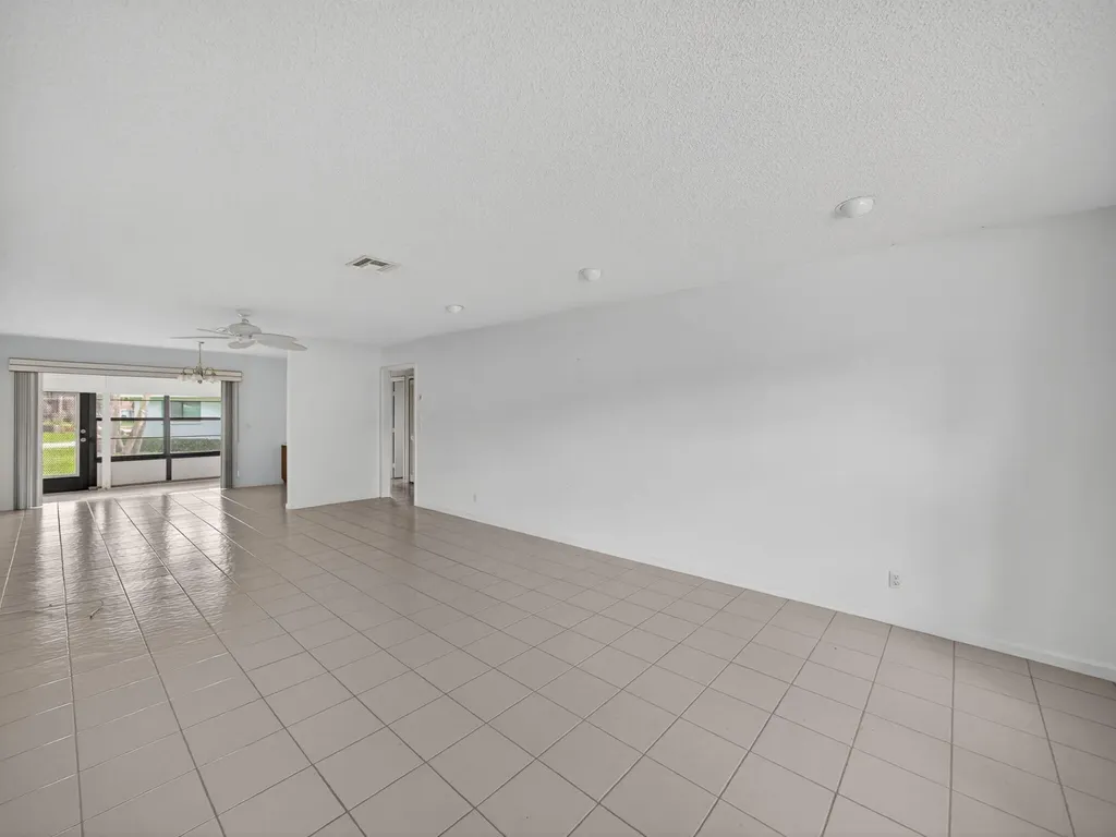 4355 Cedar Tree Place Boynton Beach FL 33436